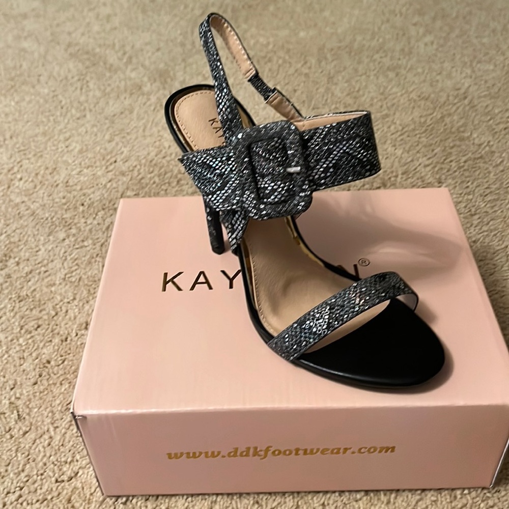 Size 8.5 Kathleen by Los Angeles heels new, never worn